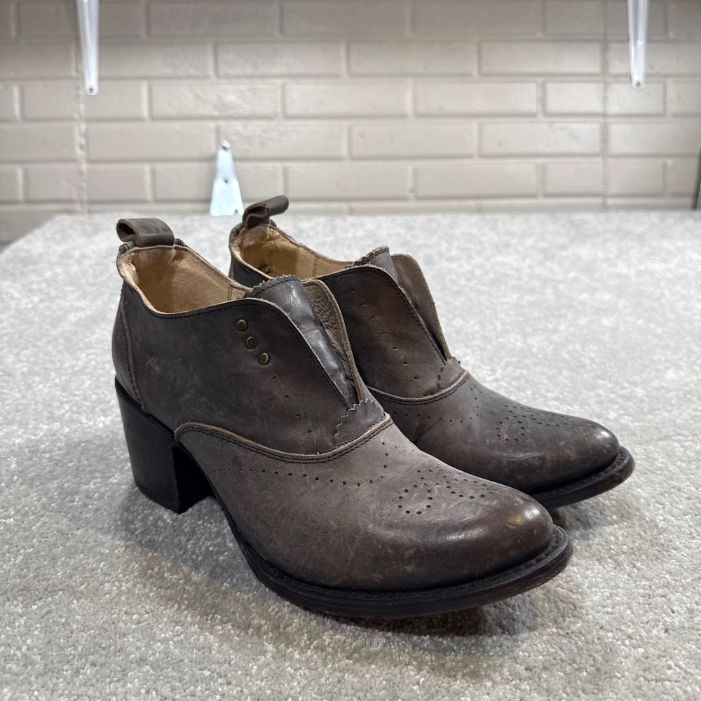 Freebird by Steven Sadie‎ Distressed Leather Brogue Ankle Booties Grey 8 Mexico